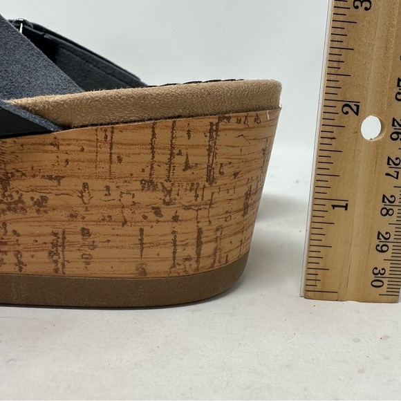 Bjorndal Shoes Womens 9.5 Sandals Black Straps Leather Cork Midsoles Wedge Heels - Picture 9 of 12